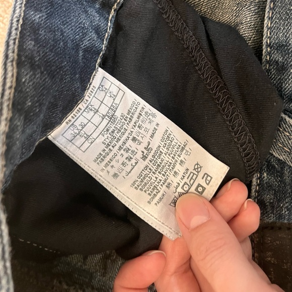 Guess Relaxed Bootcut Jeans - Picture 6 of 6